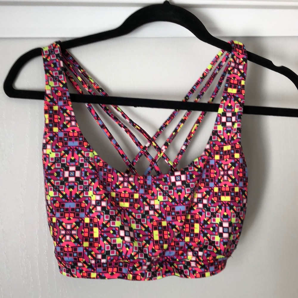 Victoria’s Secret Strappy Criss-Cross Sports Bra